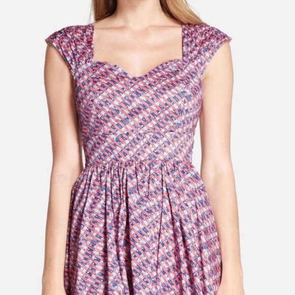 NWT PLENTY DRESSES BY TRACY REESE Pink Pattern Allover Printed Dress Size 6 $200 - Picture 1 of 8